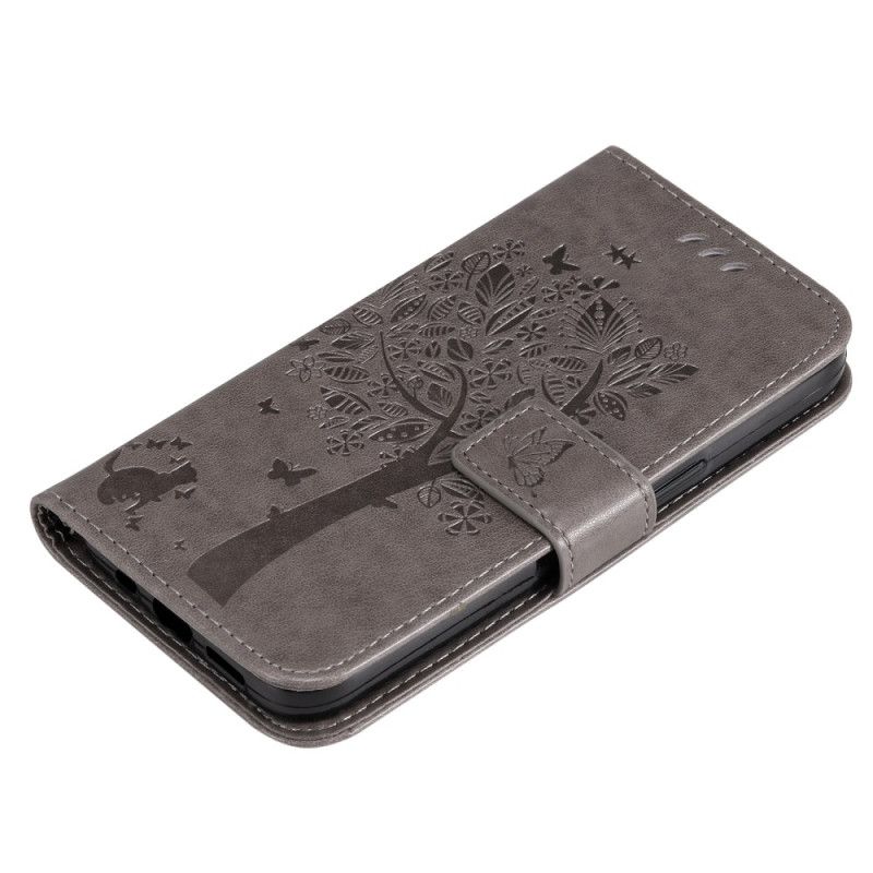 Etui Folio iPhone 16 Plus Drzewko Dla Kota I Smyczy Etui Ochronne