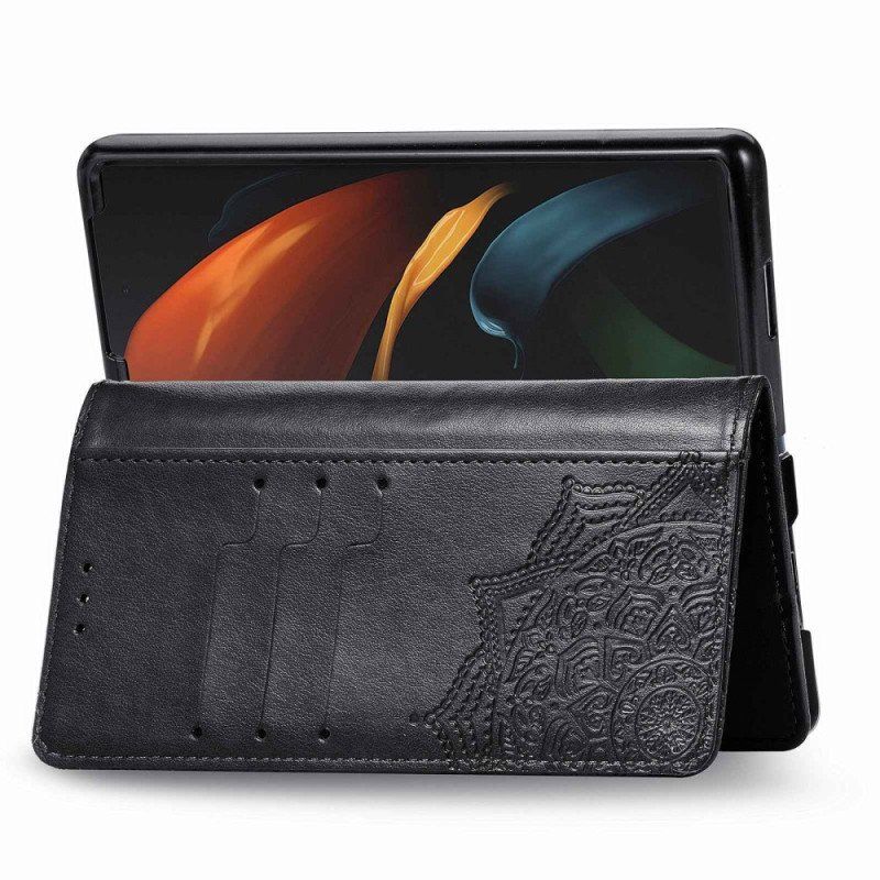 Etui Folio do Samsung Galaxy Z Fold 4 z Łańcuch Średniowieczna Mandala Z Paskami